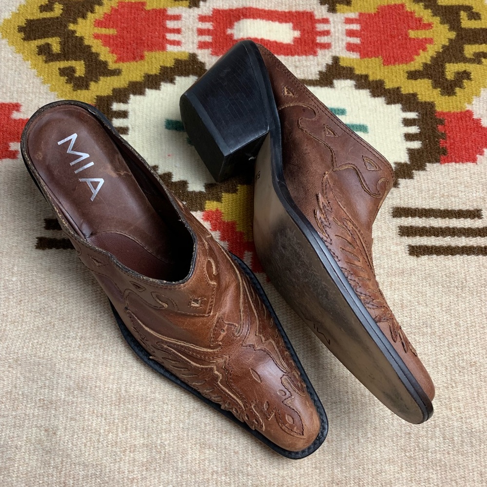 MIA Leather “Phoenix” Heeled Slides-5.5